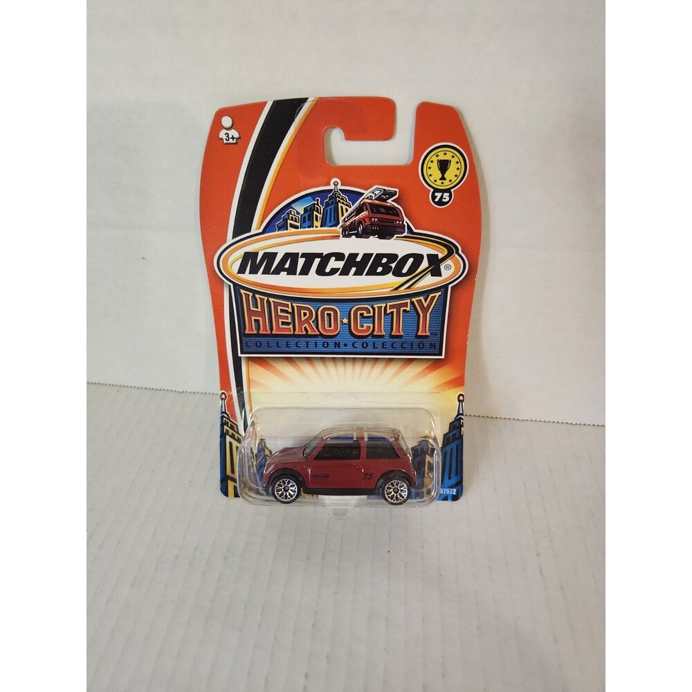 2003 Matchbox Hero City Maroon Red Mini Cooper S w/British Flag Roof Top #75